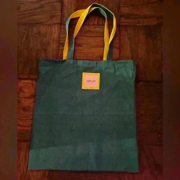 Aerie bag - Picture 1 of 2